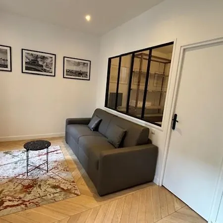 Contemporain Republique - Temple Apartament Paryż