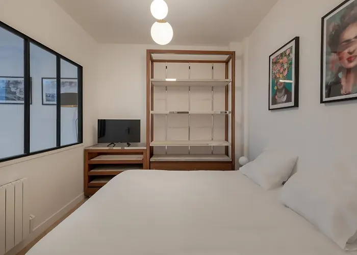 Appartement Contemporain République - Temple * Paris
